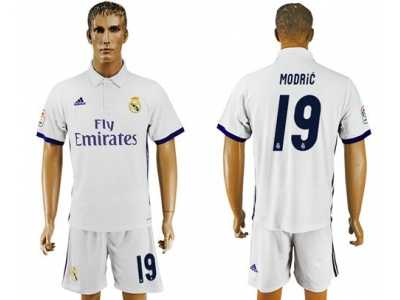Real Madrid #19 Modric White Home Soccer Club Jersey3