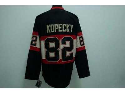 nhl chicago blackhawks #82 kopecky black winter classic